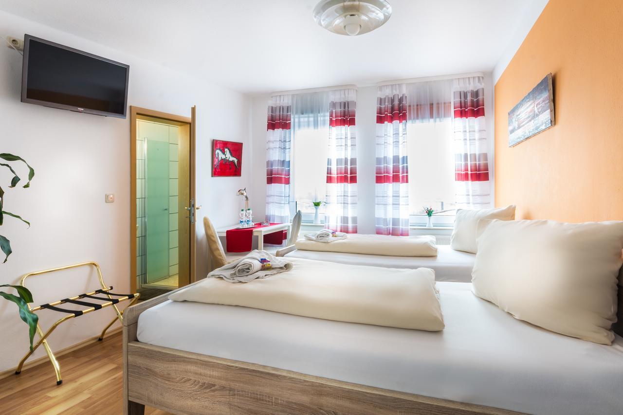 Hotel Bouzid - Laatzen Room photo